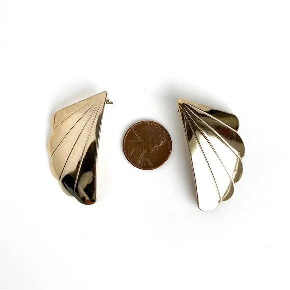 Vintage 80s 90s Gold Tone Earrings - Picture 3 of 3